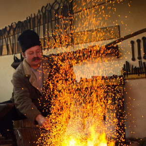 Faurarul-satului-Ciganykovacs-The-blacksmith