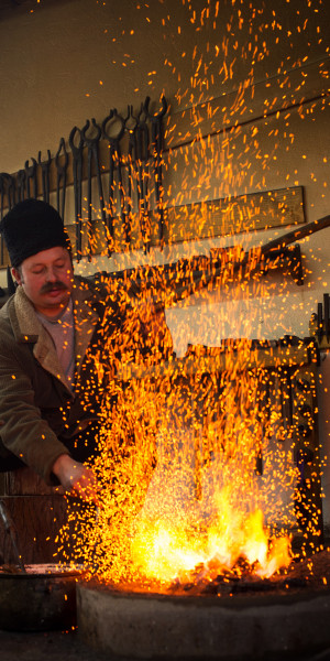 Faurarul-satului-Ciganykovacs-The-blacksmith